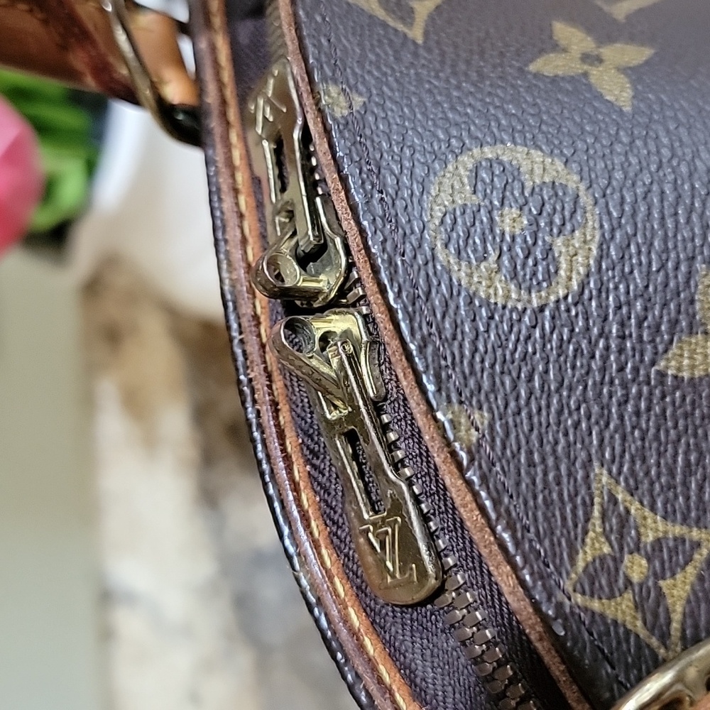 LOUIS VUITTON EUC Monogram Ellipse PM Handbag - Picture 4 of 12